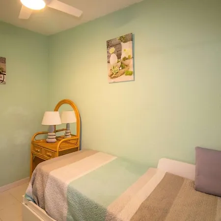 Apartment Bajo Con Terraza Y Piscina Playa Fuentes *